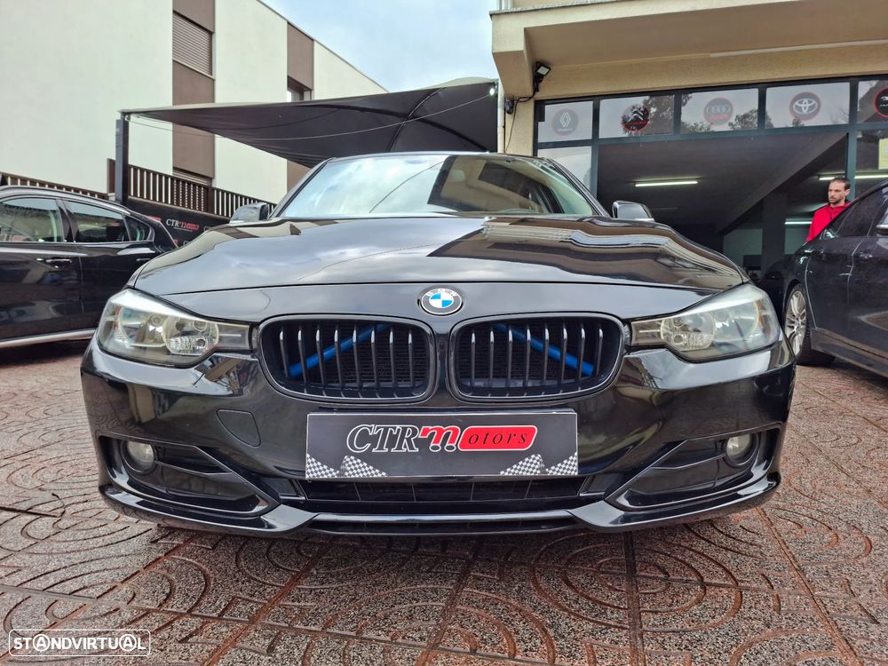 BMW 320 d Aut. Blue Performance Sport Line - 2