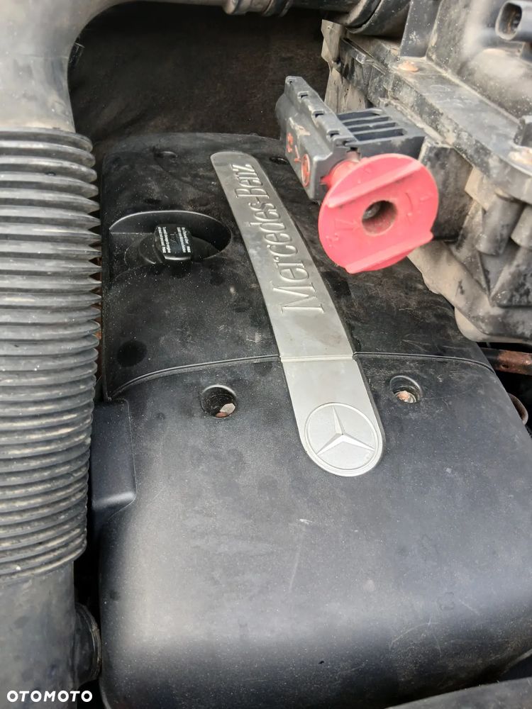 Mercedes-Benz Sprinter - 9