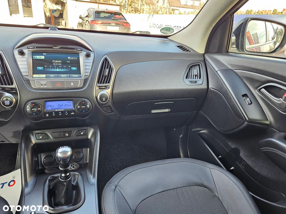 Hyundai ix35 1.6 GDI Premium 2WD - 24