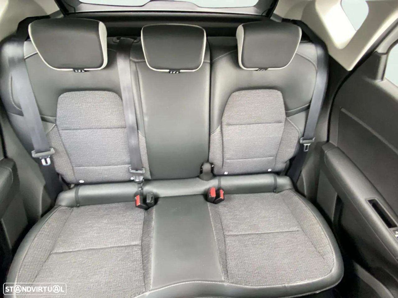 Renault Captur 1.6 E-Tech Plug-In Intens - 15