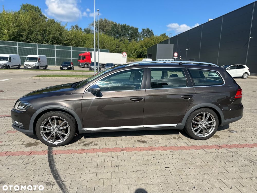 Volkswagen Passat 2.0 TDI 4Mot Highline DSG - 5
