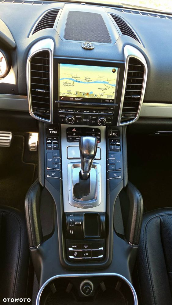 Porsche Cayenne S - 20