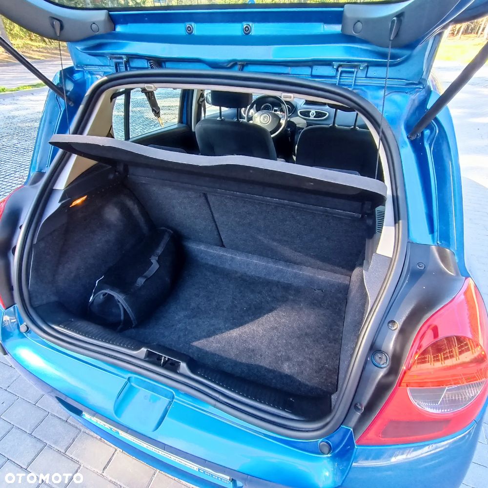 Renault Clio 1.6 16V Extreme - 20