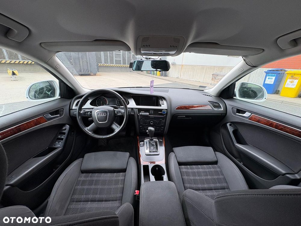 Audi A4 Limousine 2.7 TDI DPF multitronic Ambiente - 22