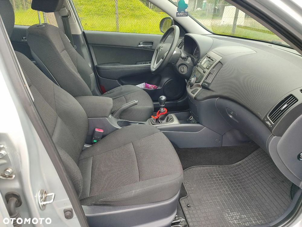 Hyundai i30 1.4 Classic - 9