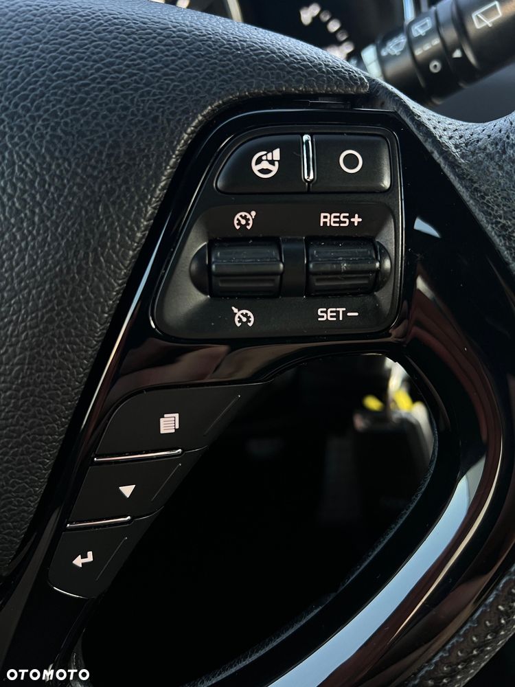 Kia Ceed 1.6 CRDi GT Line - 29