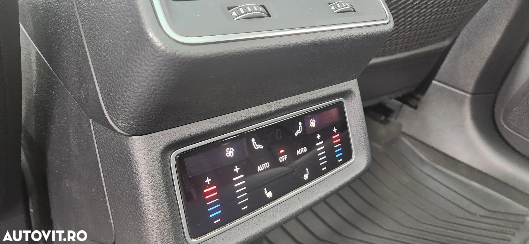 Audi e-tron quattro S - 26