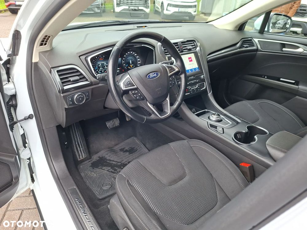 Ford Mondeo 2.0 EcoBlue Titanium - 17