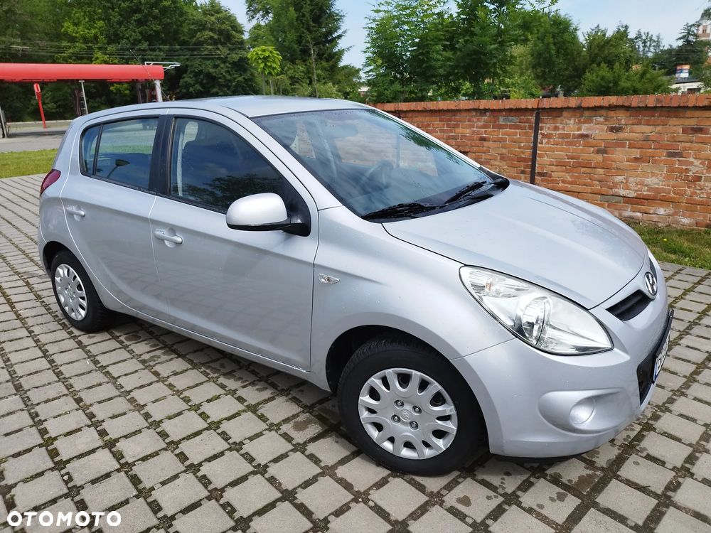 Hyundai i20 - 2