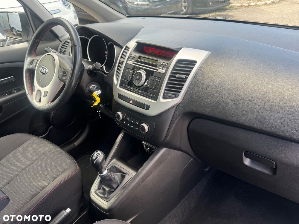 Kia Venga 1.4 CVVT Vision - 15