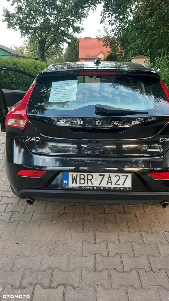 Volvo V40 D3 Momentum - 4