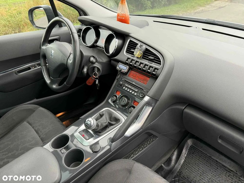 Peugeot 3008 1.6 Active - 5