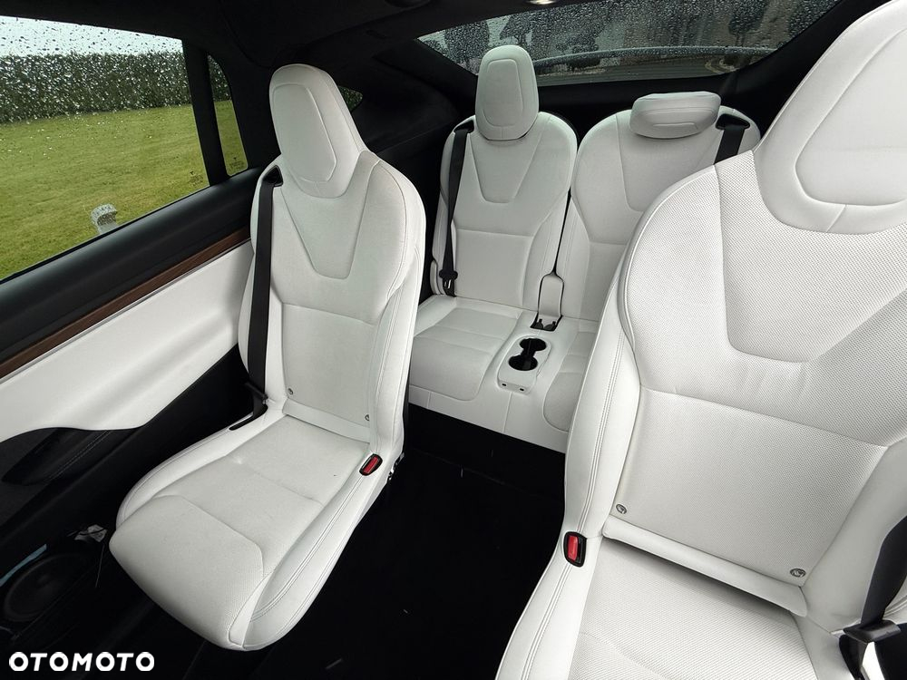 Tesla Model X Standard - 7