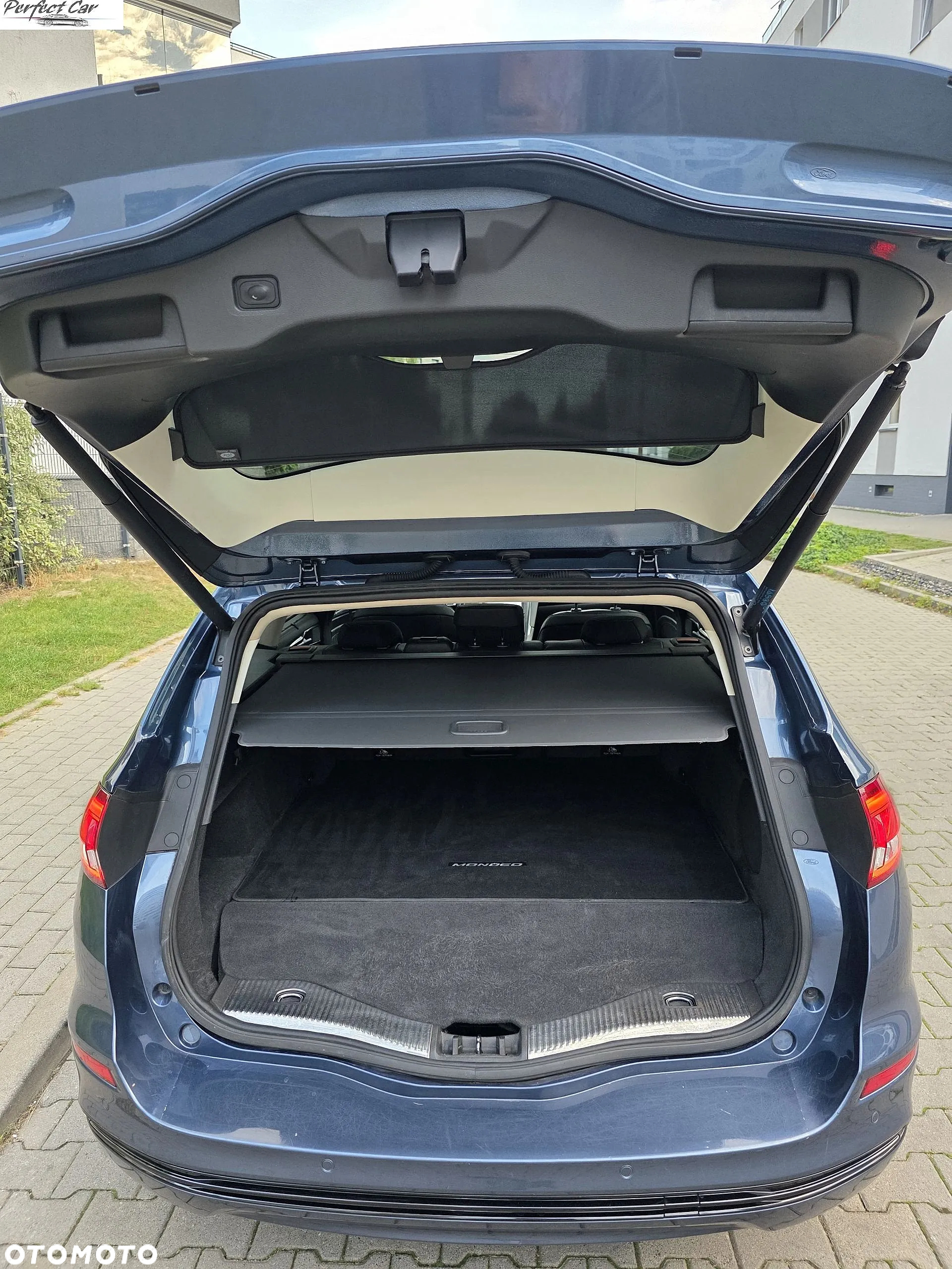 Ford Mondeo Turnier 2.0 Ti-VCT Hybrid Titanium - 35