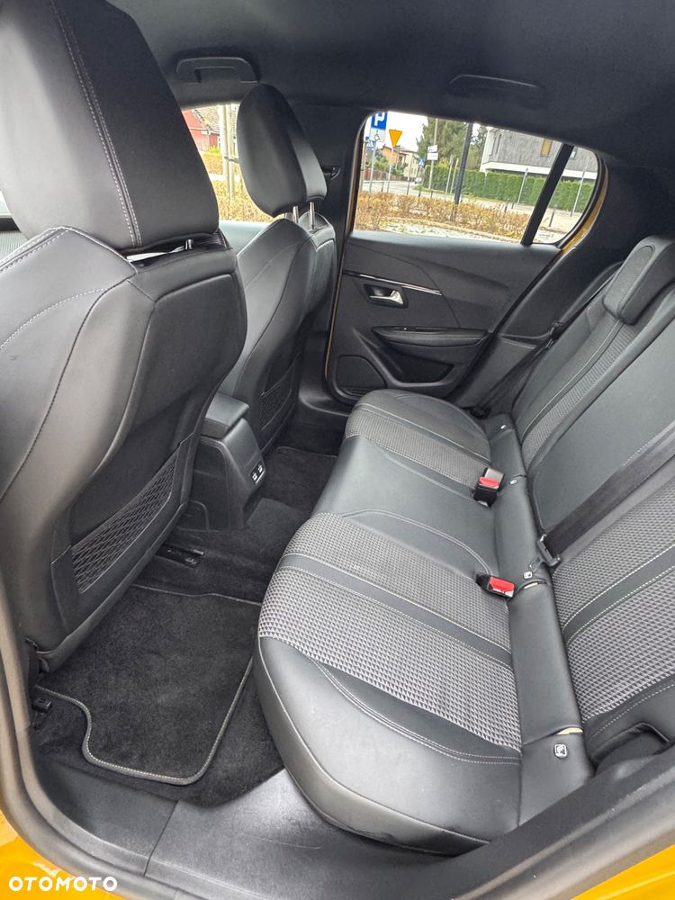 Peugeot 208 1.2 PureTech GT Line S&S EAT8 - 9