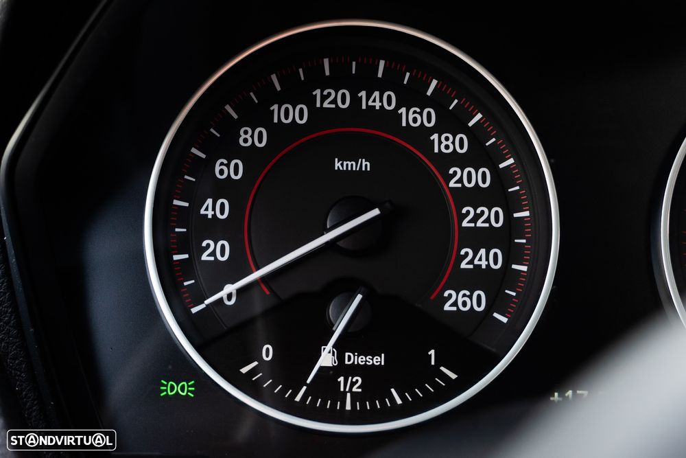 BMW 120 d Edition M Sport Shadow - 14