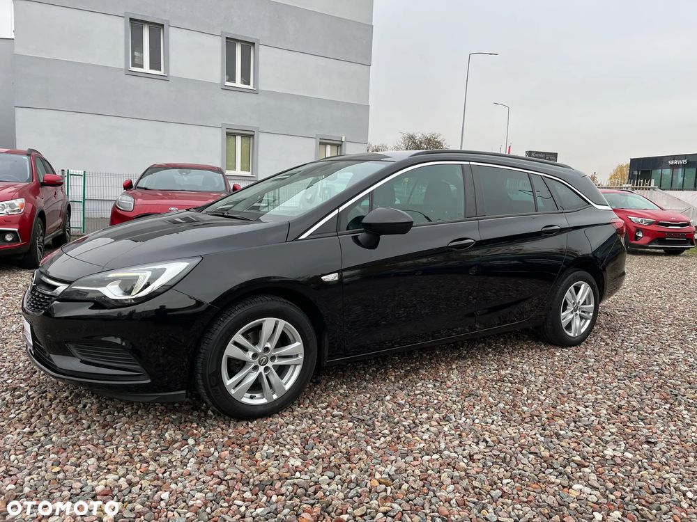 Opel Astra - 10