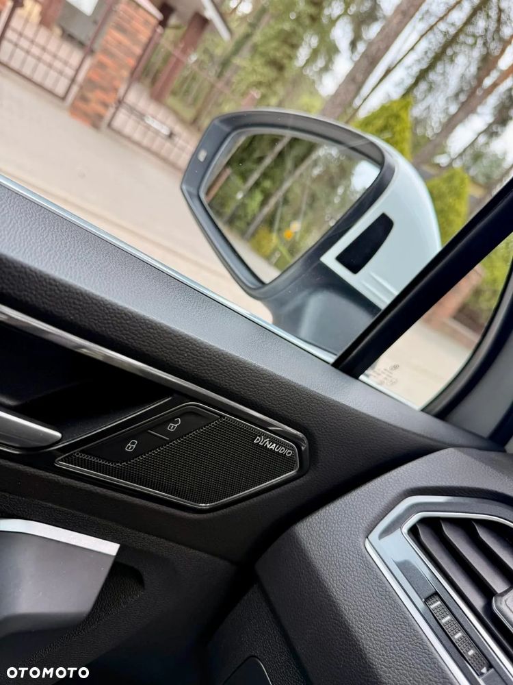 Volkswagen Tiguan - 27