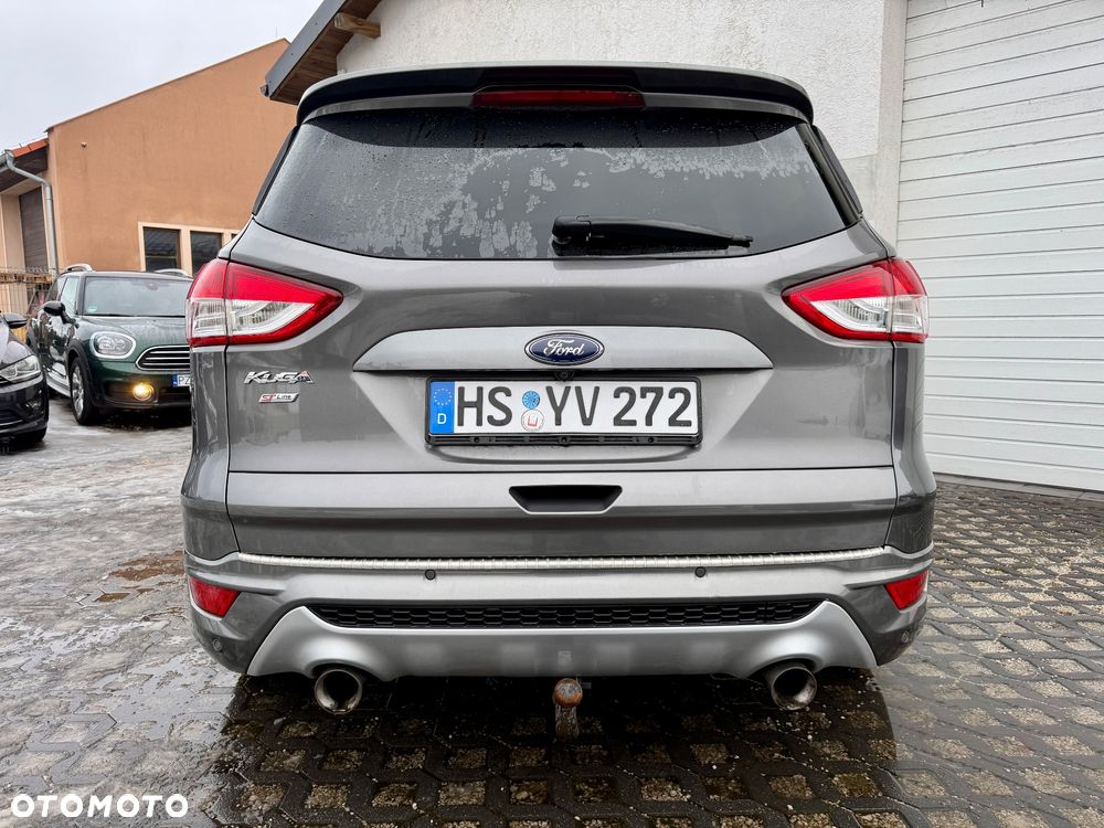 Ford Kuga - 10