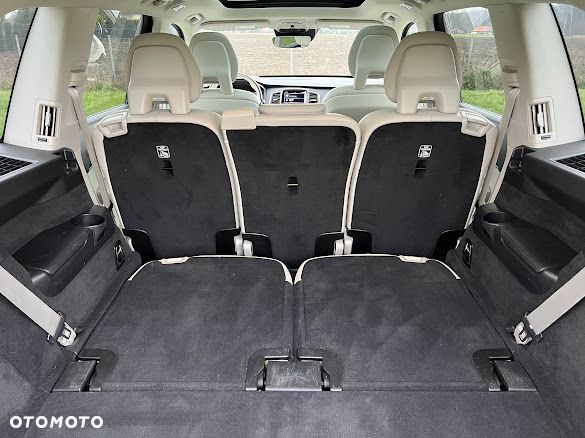 Volvo XC 90 T5 AWD Geartronic Momentum Pro - 19