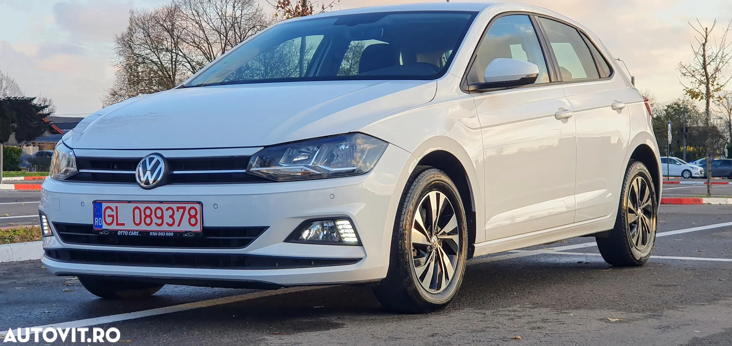 Volkswagen Polo 1.6 TDI Comfortline - 9