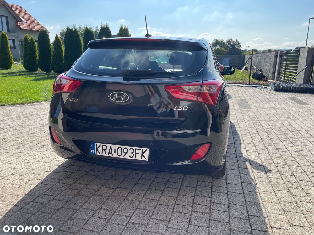Hyundai i30 1.4 Premium - 12