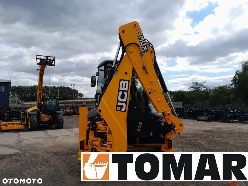JCB 3CX CONTRACTOR - 8