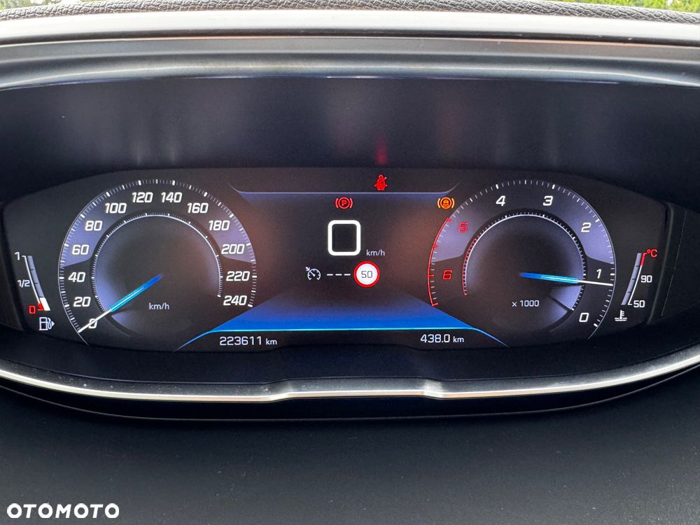 Peugeot 3008 BlueHDi 130 Stop & Start Allure - 28