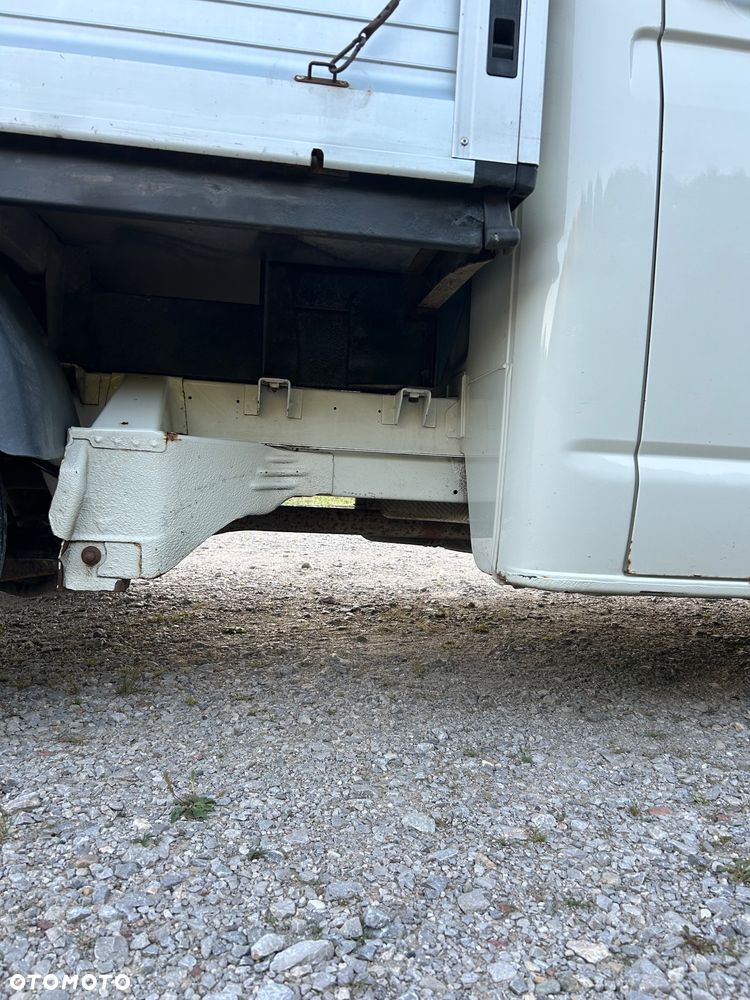 Volkswagen Transporter - 8