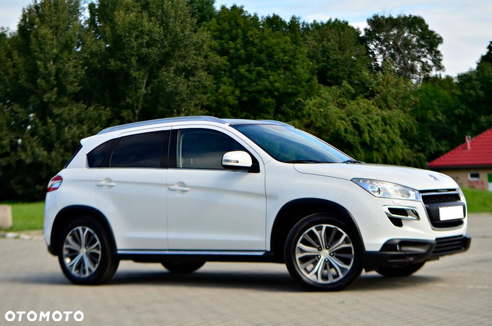 Peugeot 4008 - 13