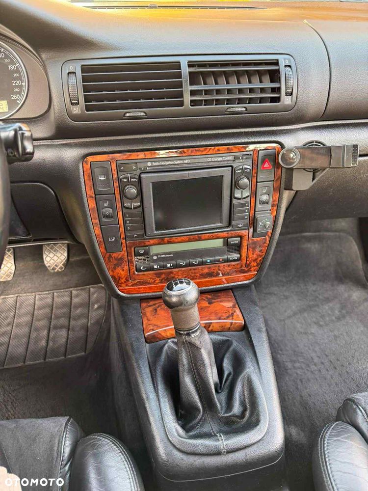 Volkswagen Passat 2.0 Highline - 9