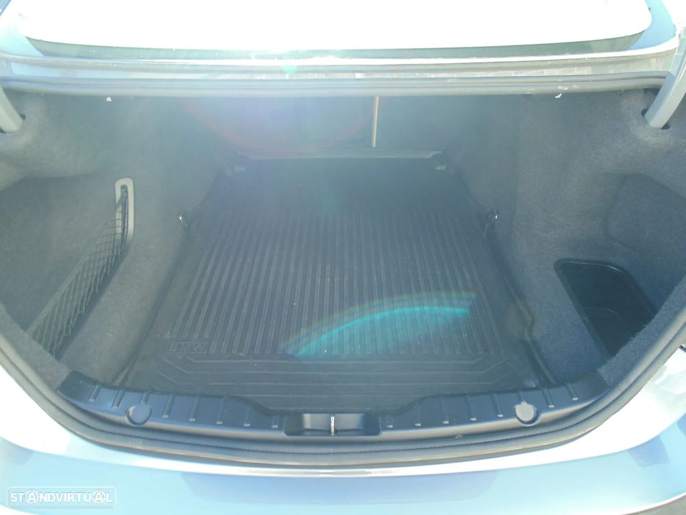 BMW 520 d Line Luxury Auto - 16