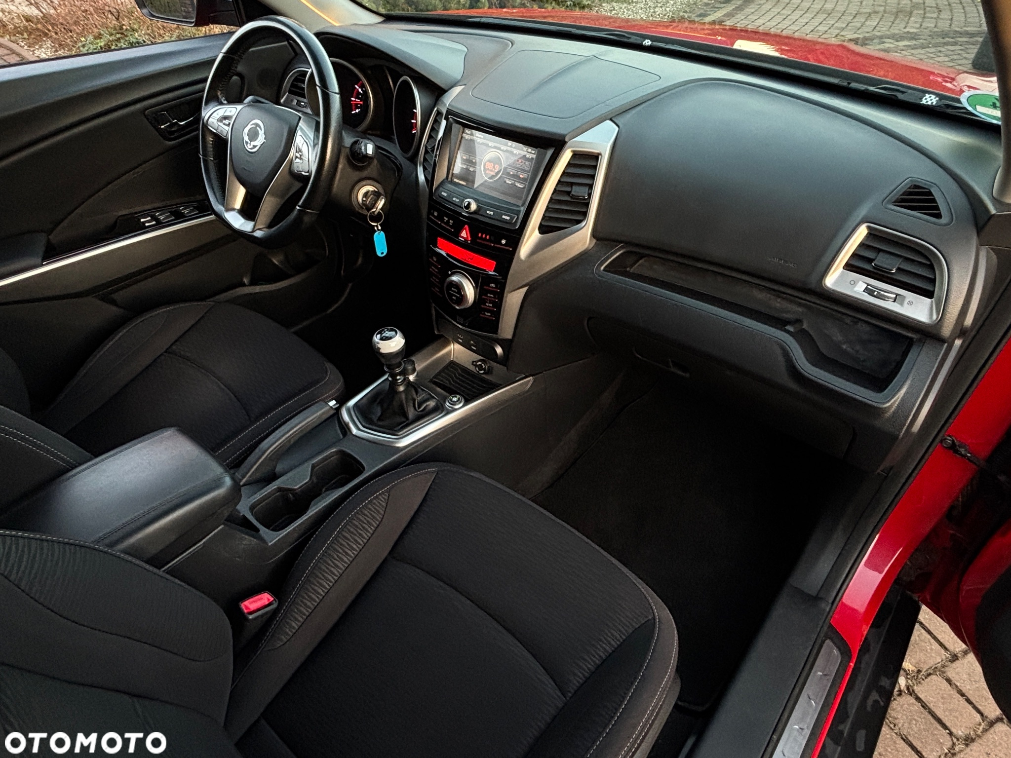 SsangYong/KGM Tivoli 1.6 Quartz - 20