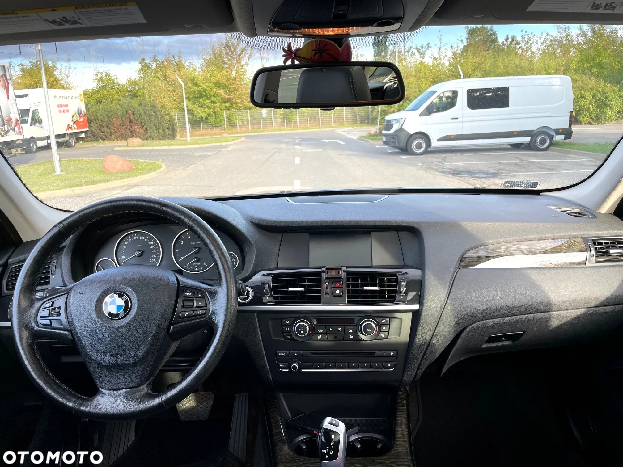BMW X3 xDrive28i - 8