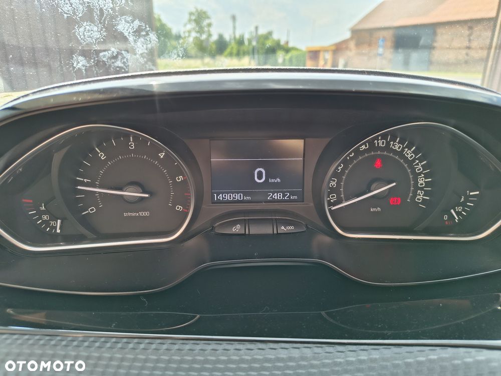 Peugeot 2008 - 28