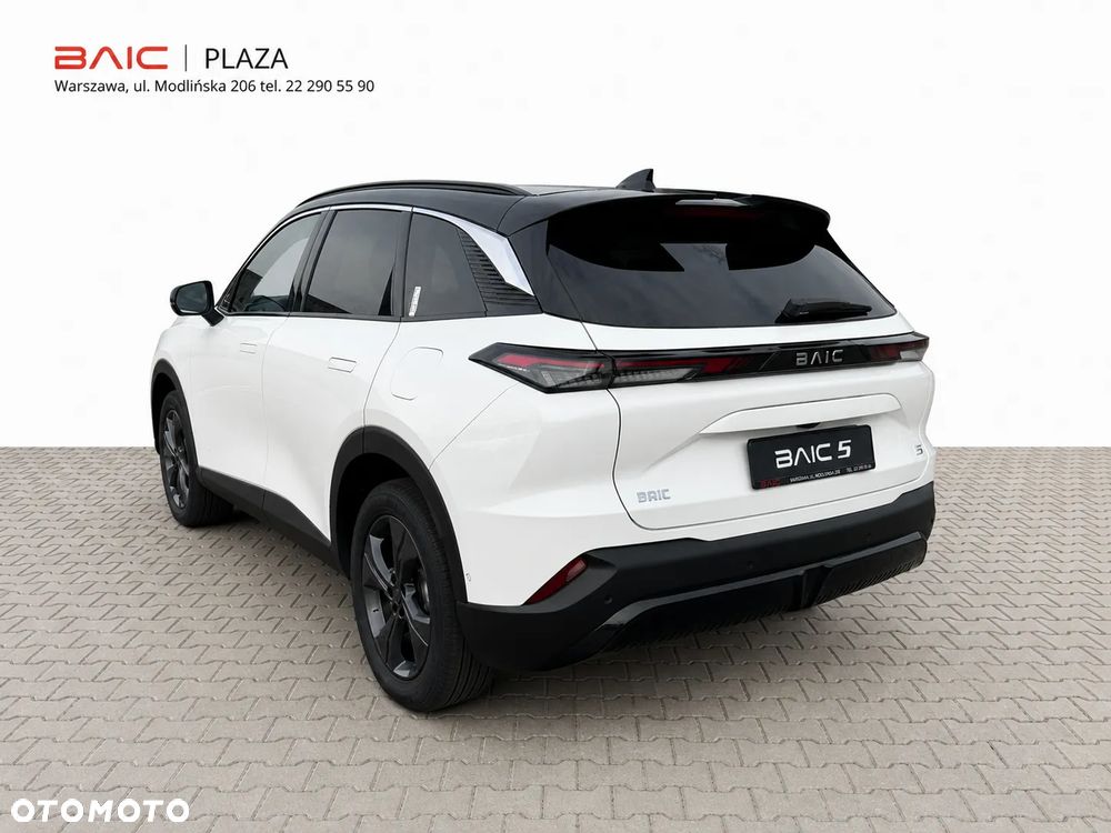 BAIC 5 Beijing 1.5T Comfort DCT - 6