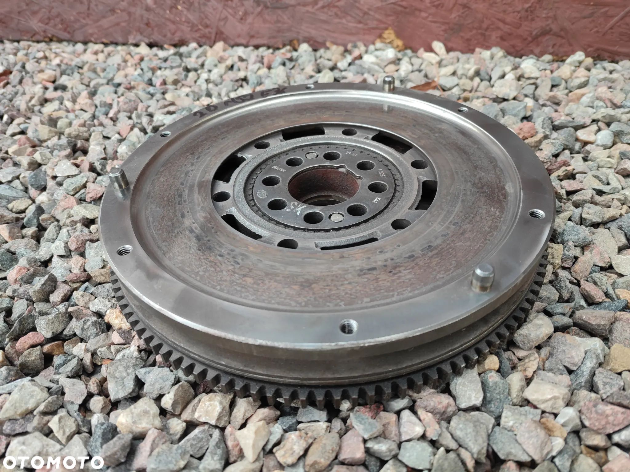 BMW E36 / E39 / E38 / Z3 / E34 ORYGINALNE KOŁO ZAMACHOWE DWUMASOWE POD TARCZĘ SPRZĘGŁA 228MM DO SILNIKÓW GAMY M52 / M50 ( M52B20 / M50B20 )  O NR. 21 21 1 222 512 / 21 21 1 223 542 / 21 20 1 223 418 /  21 21 1 223 593 OEM  SPRAWNE W 100% - 1