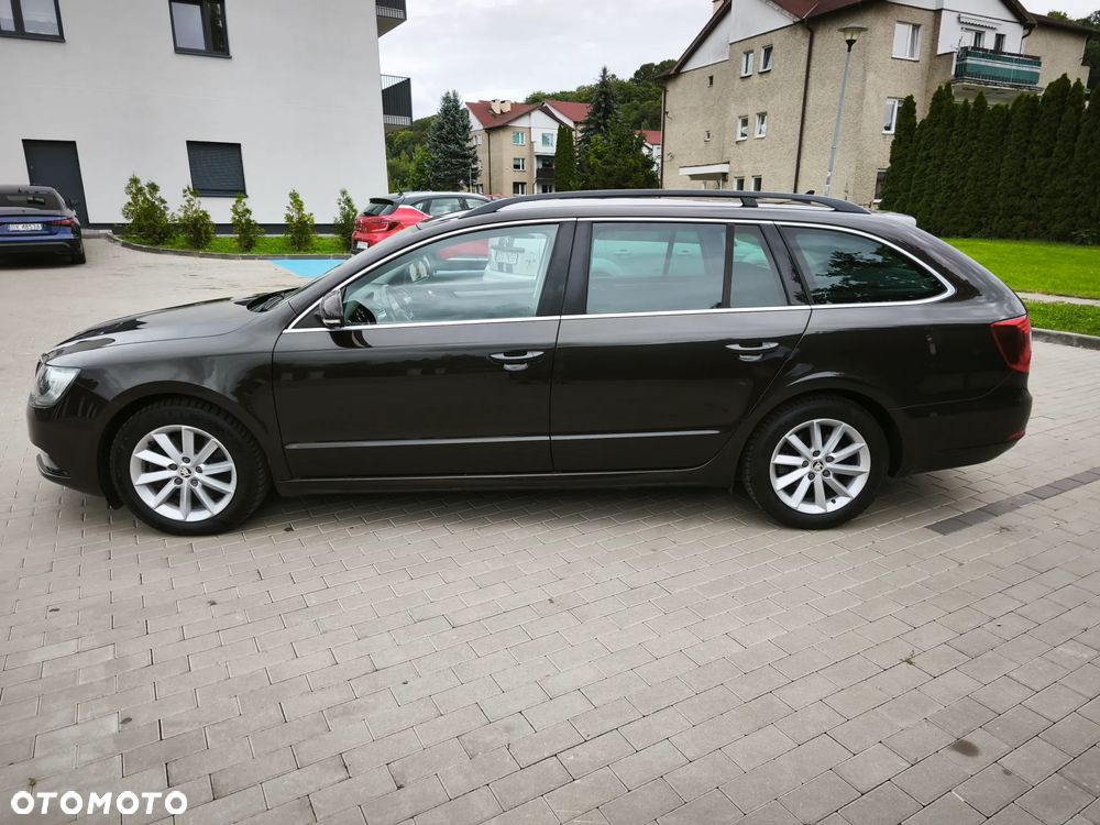 Skoda Superb 1.6 TDI GreenLine - 8
