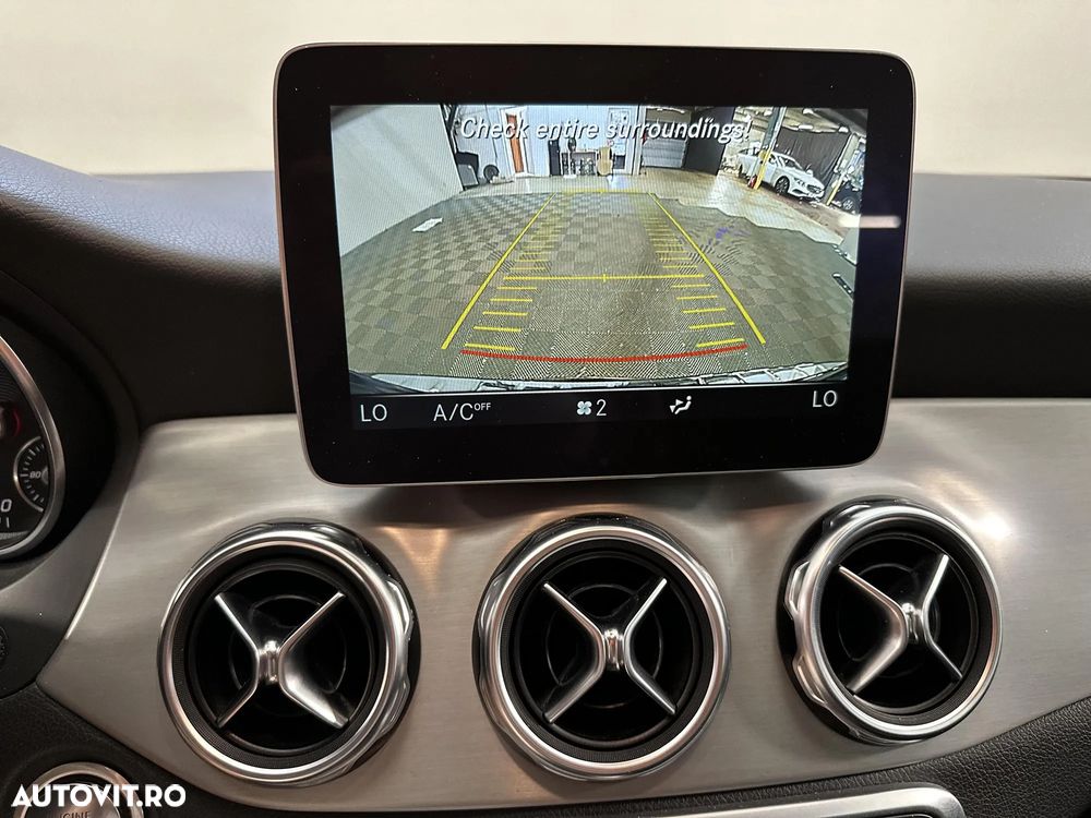Mercedes-Benz GLA 200 d Aut. - 19