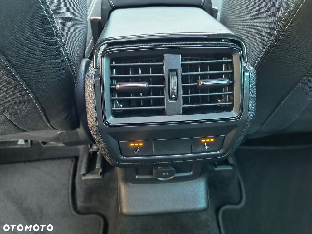 Skoda Karoq 1.5 TSI ACT Sportline DSG - 37
