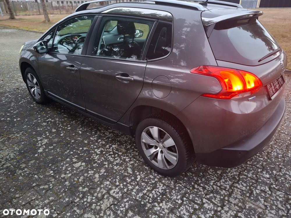 Peugeot 2008 - 4
