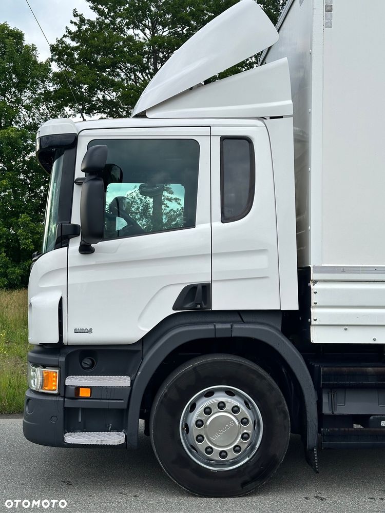 Scania P250 euro6 z Holandii kontener izoterma 19palet - 9