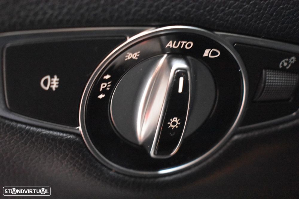 Mercedes-Benz E 220 d Avantgarde - 44