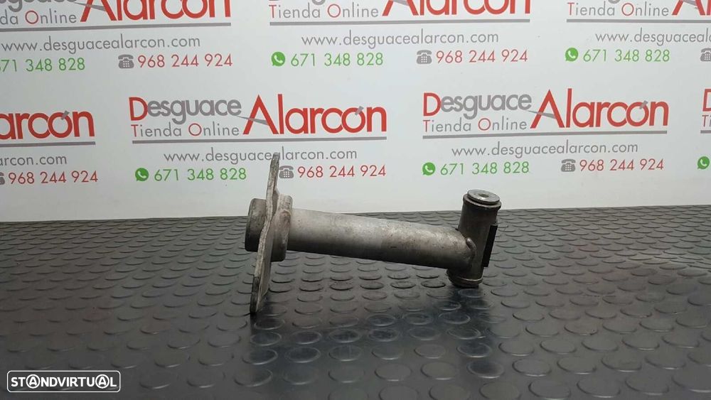 DEDO DO PÁRA-CHOQUE DIANTEIRO DIREITO AUDI A6 BERLINA (4B2) 2.5 TDI QUATTRO - 1