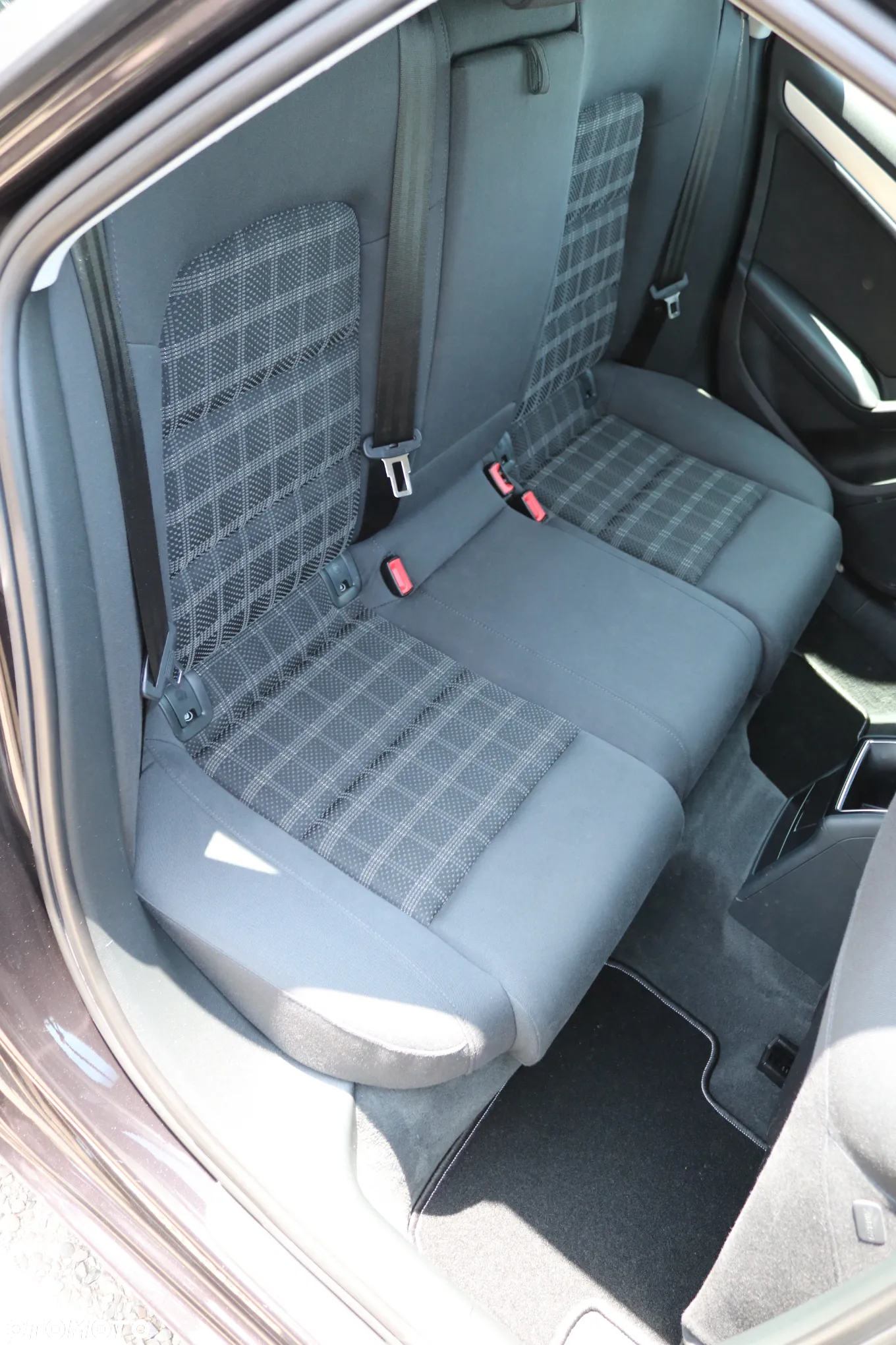 Audi A4 Avant 2.0 TDI DPF Ambition - 29