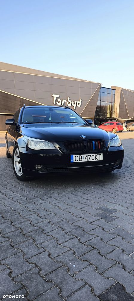 BMW Seria 5 520d - 5