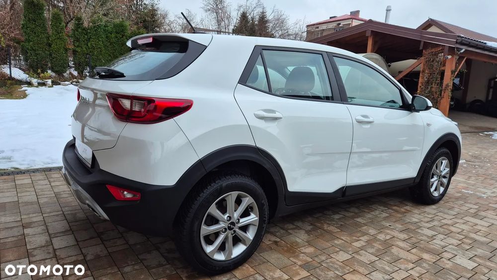 Kia Stonic 1.2 L - 2