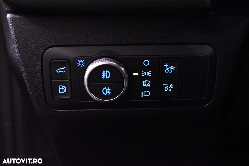 Ford Kuga 2.5 Duratec PHEV ST-LINE - 15