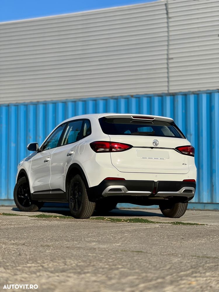 MG ZS ICE 1.5 Standard - 6