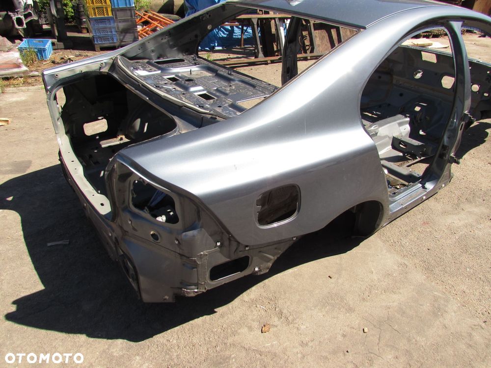 VOLVO S80 II 07-16 CWIARTKA BLOTNIK TYL SLUPEK PROG PRAWA 705 - 1
